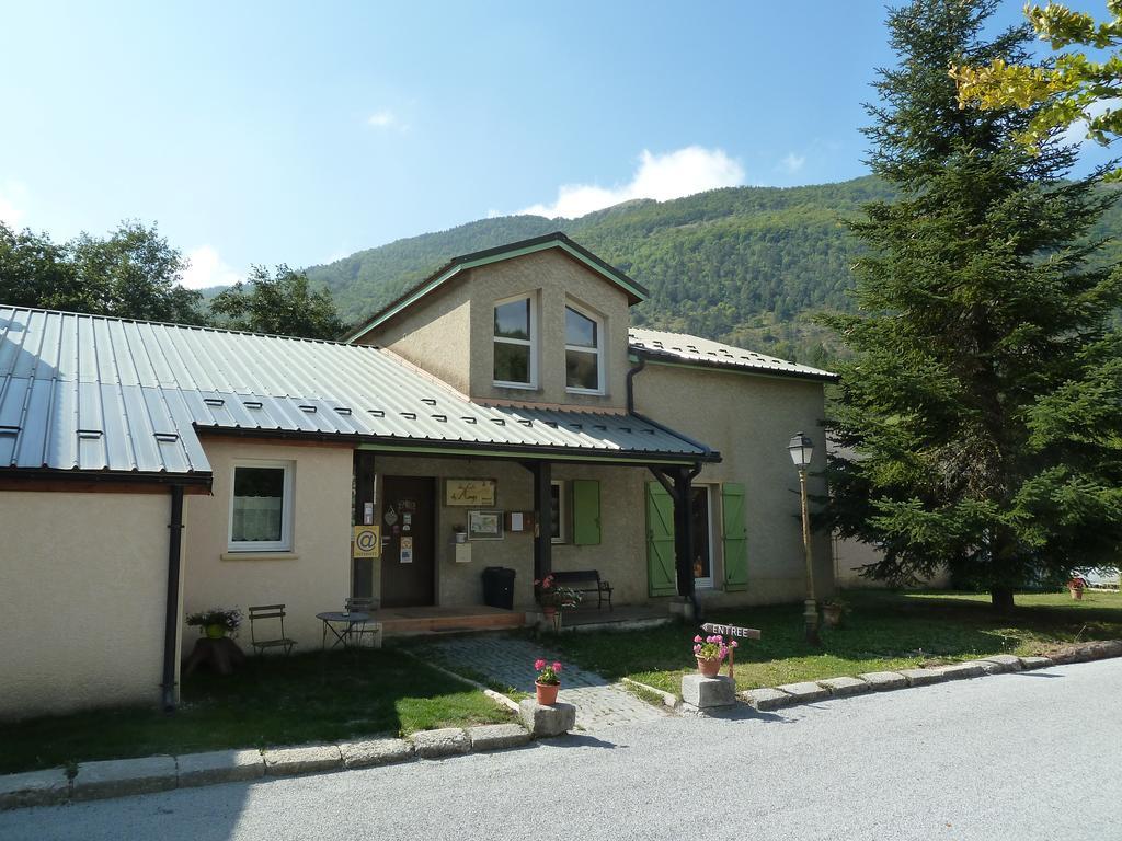 Gite Des Monges Sisteron Exterior foto