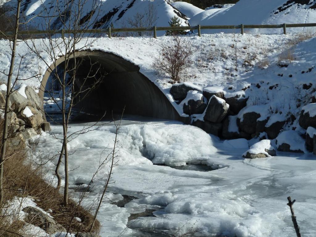 Gite Des Monges Sisteron Exterior foto