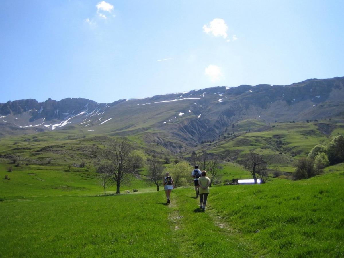 Gite Des Monges Sisteron Exterior foto